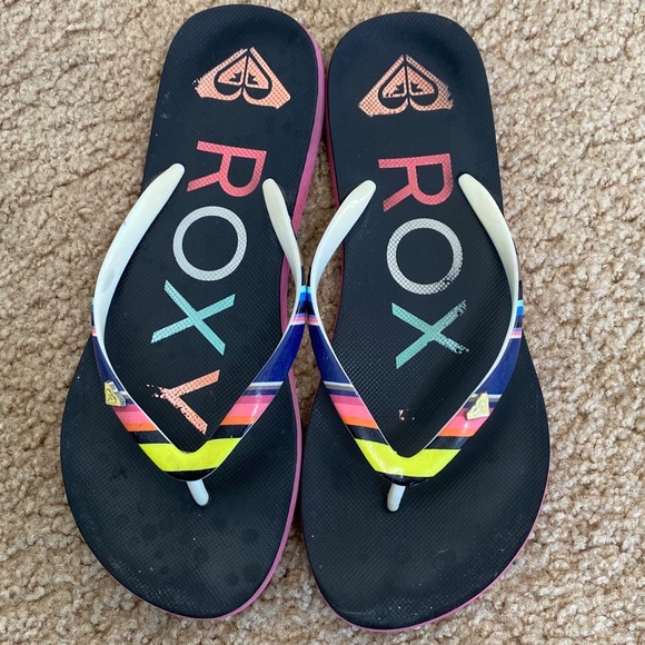 ROXY MULTICOLORED LOGO FLIP FLOPS SIZE 8